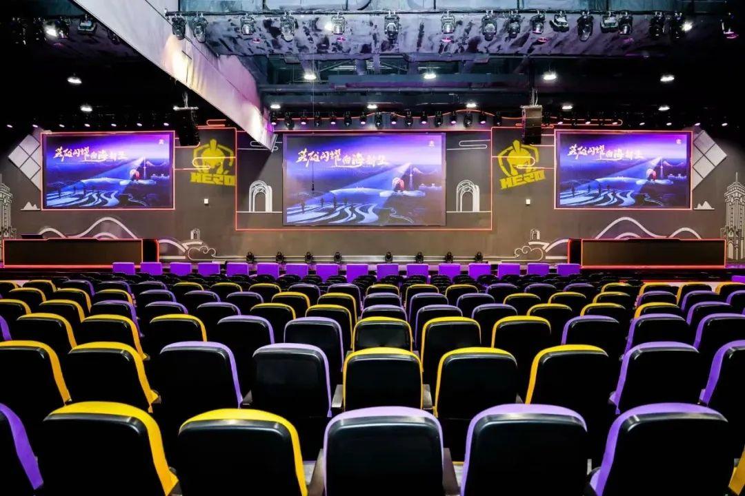 的财务困境 的财务困境